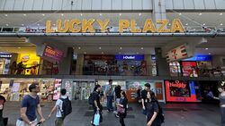 Lucky Plaza (D9), Retail #485236491